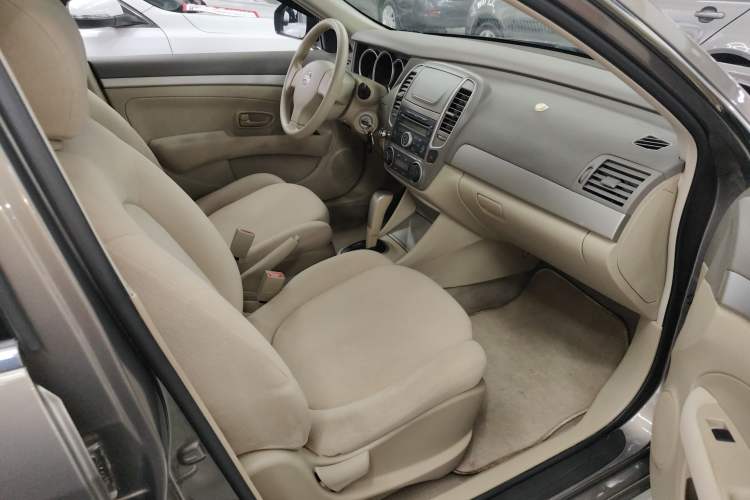Used Nissan Sylphy 2012 Classic 1.6XE Automatic Comfort Edition
