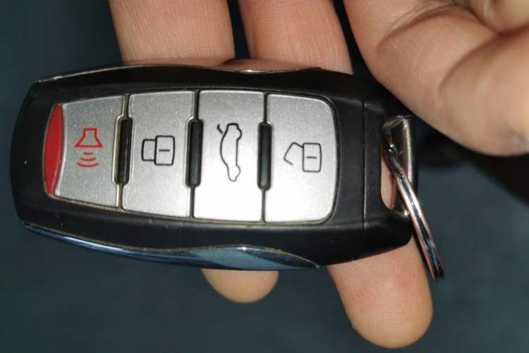 Used Haval H6 2021 Sport Edition 1.5T Automatic Elite Smart Connectivity Model with Hexagonal Grille
