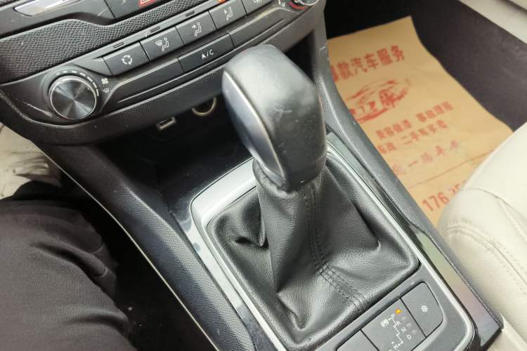 Used Peugeot 408 2014 1.8L Automatic Leading Edition
