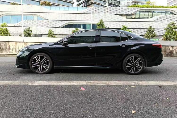 Used Toyota Camry 2024 Dual-Motor 2.0HS Sport Edition
