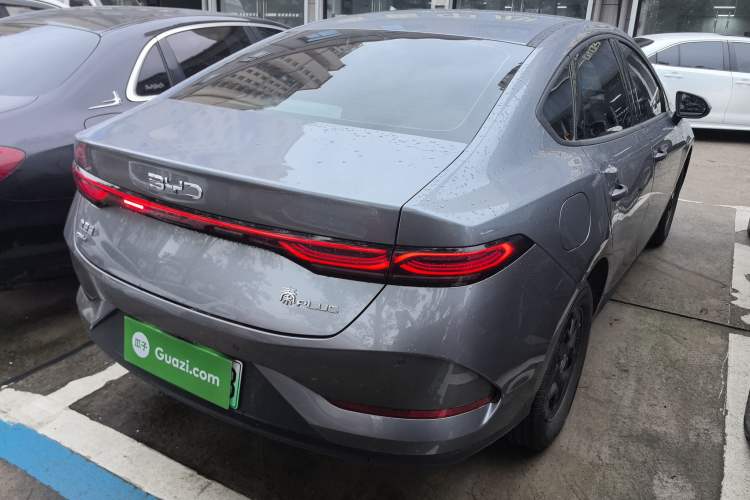 Used BYD Qin PLUS 2025 DM-i Smart Drive 55KM Leading Model
