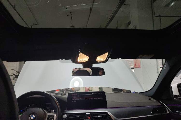 Used BMW 5 Series 2022 Restyled 530Li Luxury Edition M Sport Package
