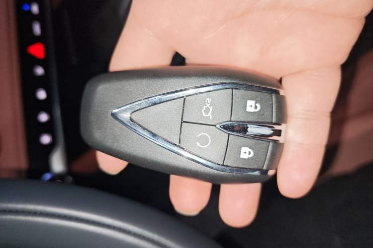 Used Changan CS75 PLUS 2024 3rd Generation Champion Edition 1.5T Intelligent Drive Dynamic Model
