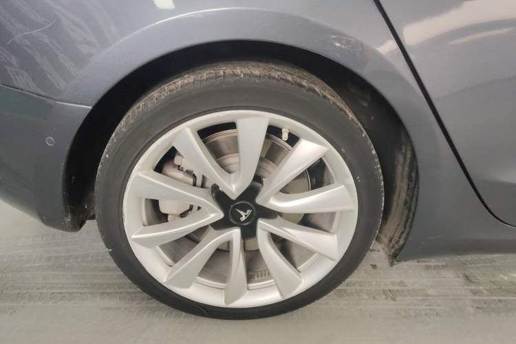 Used Tesla Model 3 2019 Standard Range Rear-Drive Upgraded Version
