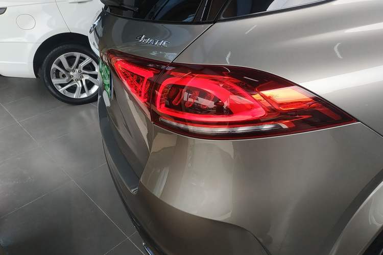 Used Mercedes-Benz GLE 2021 GLE 450 4MATIC Luxury Model
