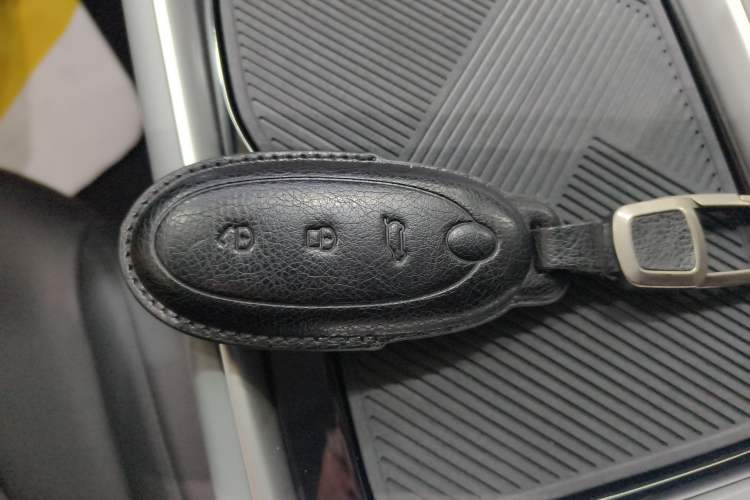 Used Dongfeng NAMMI 01 2024 330 Lite