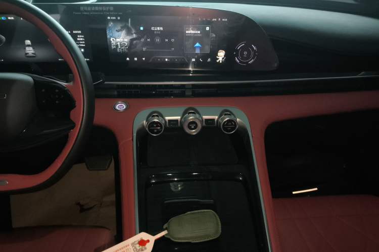 Used  Stellar 2023 400T Four-Wheel Drive Deluxe Edition