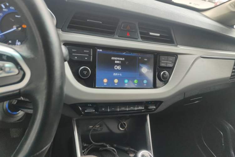 Used Geely Auto Vision X3 2019 Upgraded Model 1.5L Manual Elite Version