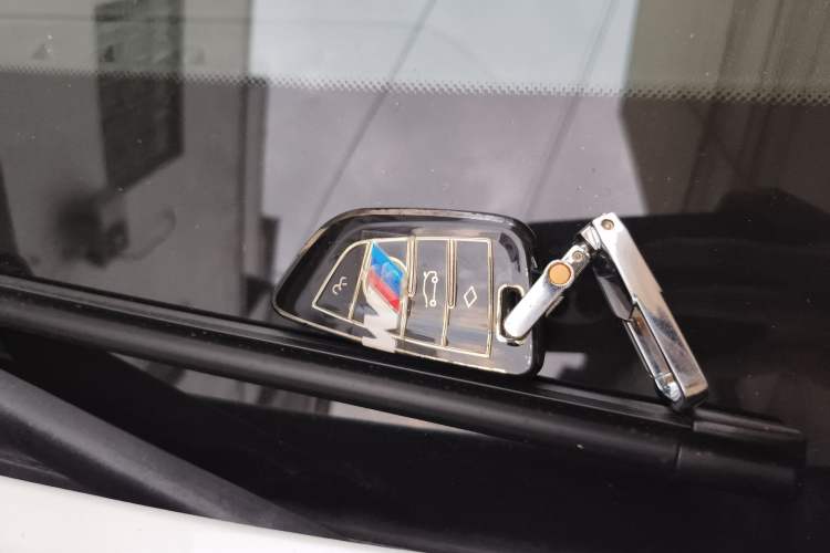 Used BMW 5 Series 2018 530Li Leading Model M Sport Package
