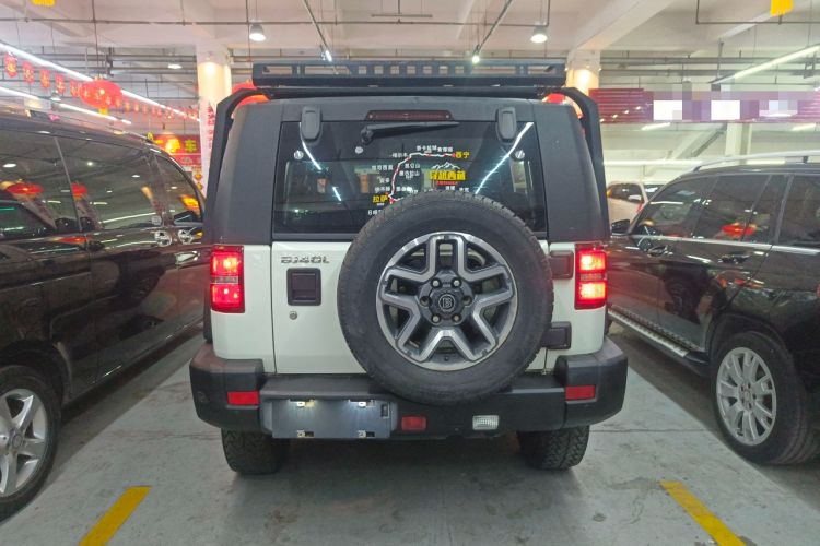 Used  BJ40 2016 40L 2.3T Automatic All-Wheel Drive Premium Edition
