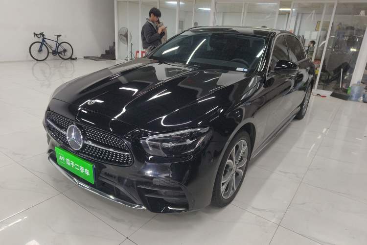 Used Mercedes-Benz E-Class 2022 Revised Version E 300 L Sporty and Stylish Edition