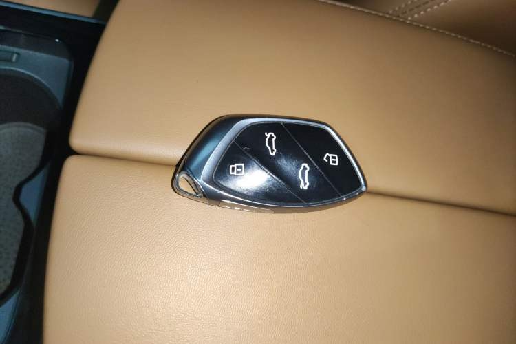 Used Roewe MARVEL X 2018 All-Wheel-Drive Model