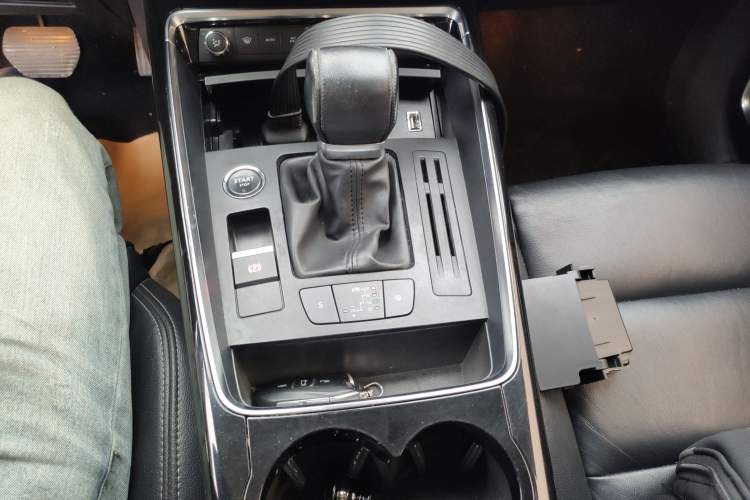 Used Citroen C5 2017 350THP Automatic Luxury Model
