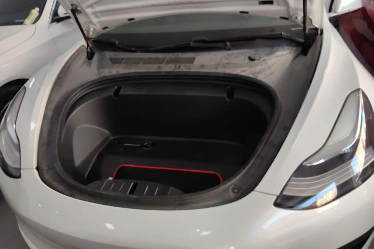 Used Tesla Model 3 2019 Standard Range Rear-Drive Upgraded Version
