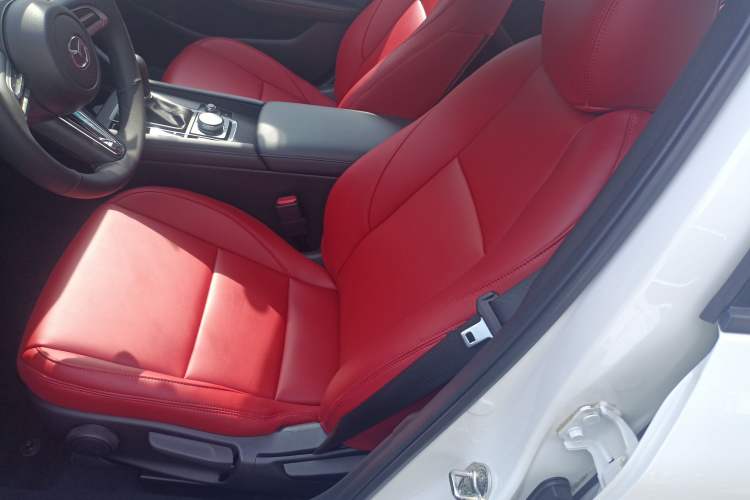 Used Mazda Mazda 3 Axela 2022 2.0L Automatic Zhiqing Edition
