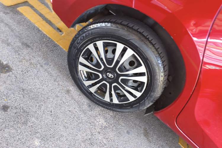 Used Toyota YARiS L 2016 Revised 1.5E CVT Charming Edition
