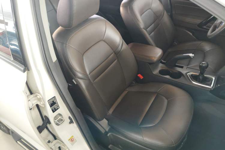 Used GAC Trumpchi GS4 2017 200T Manual Two-Wheel Drive Elite Edition
