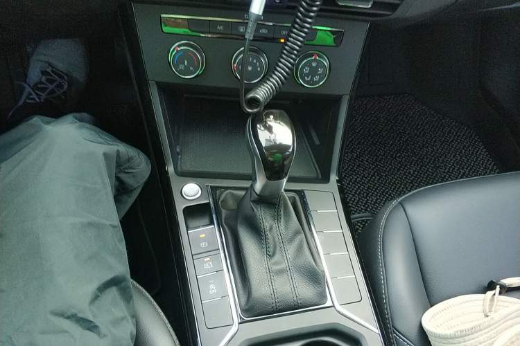 Used Volkswagen Passat 2024 280TSI Business Edition
