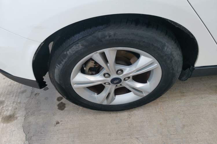 Used Ford Focus 2017 Hatchback 1.6L Automatic Comfort Plus SmartDrive Edition
