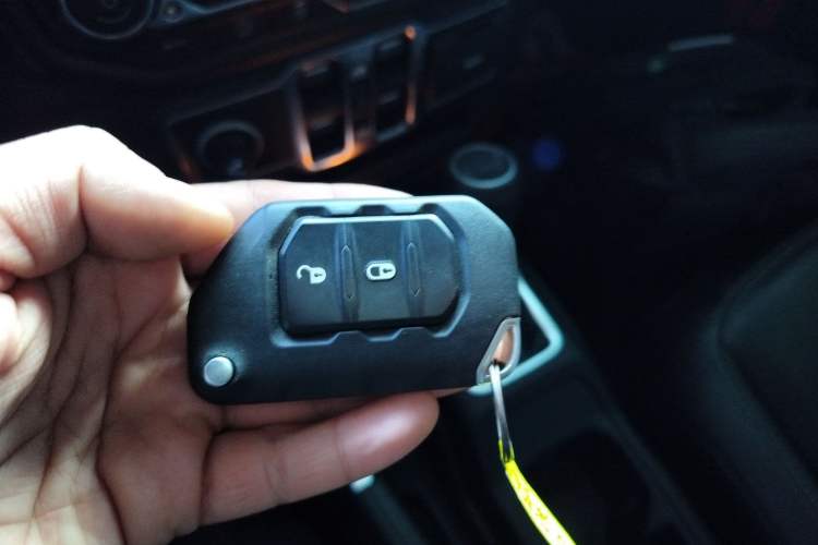 Used  Wrangler 2019 2.0T Sahara Four-Door Version China VI Emission Standard
