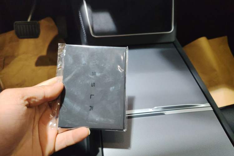 Used Tesla Model Y 2025 Rear-Wheel-Drive Version