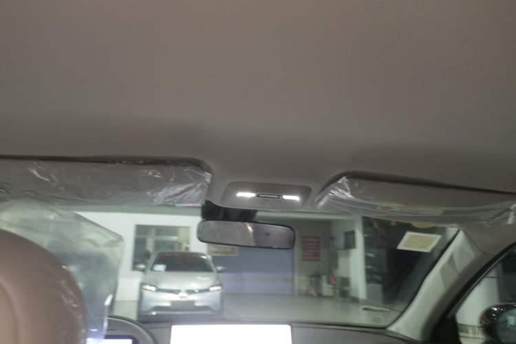 Used  3 2025 330km Trendy Delight Version
