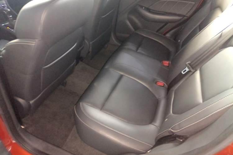 Used MG ZS 2018 1.5L Automatic Luxury Edition China V Standard
