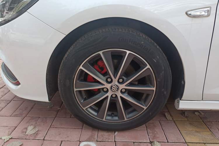 Used Buick Verano 2016 Hatchback GS 20T Dual-Clutch Passionate Sporty Model
