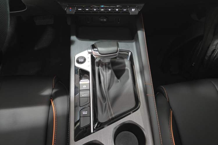 Used Oshan X7 PLUS 2022 1.5T Blue Whale Edition Automatic Prestige Version
