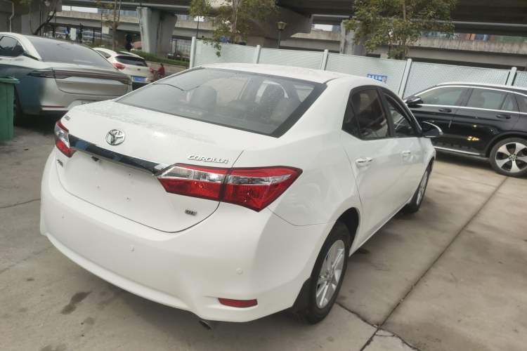 Used Toyota Corolla 2014 1.6L CVT GL
