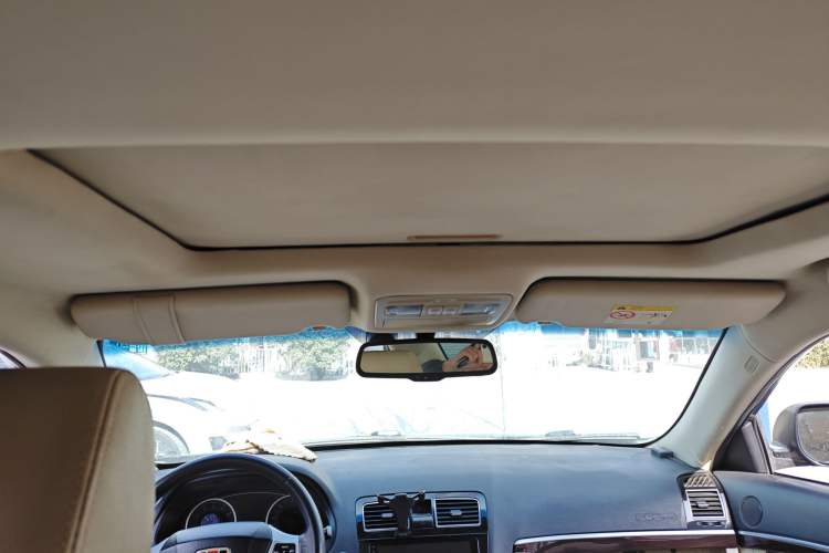 Used Geely Auto EC8 2015 2.0L Automatic Prestige Model
