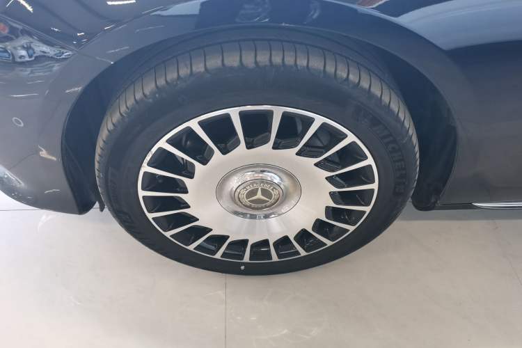 Used Mercedes-Benz E-Class 2020 Restyled E 300 L Exclusive Edition
