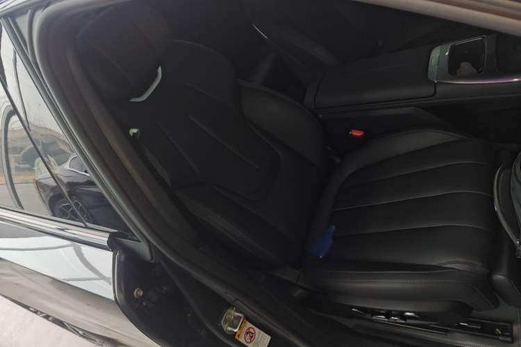 Used  L07 2024 230Max Range-Extended Version