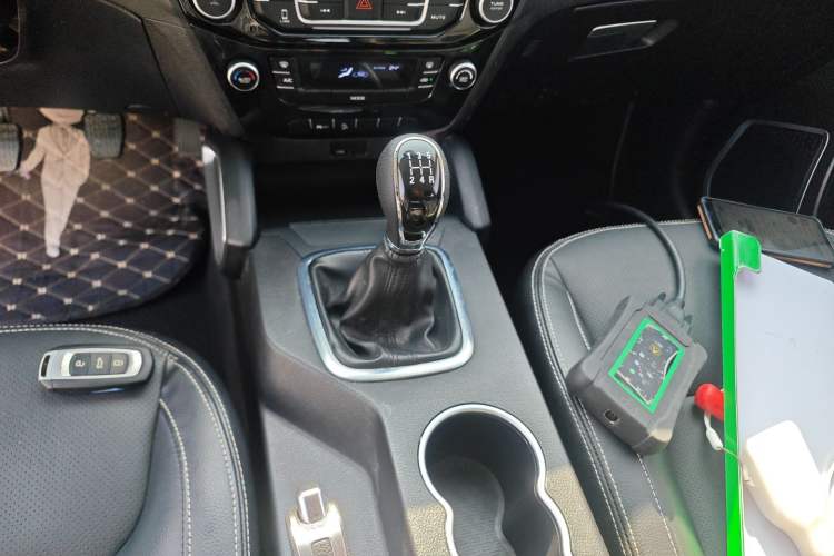 Used Geely Auto Vision X6 2016 1.8L Manual Luxury Model