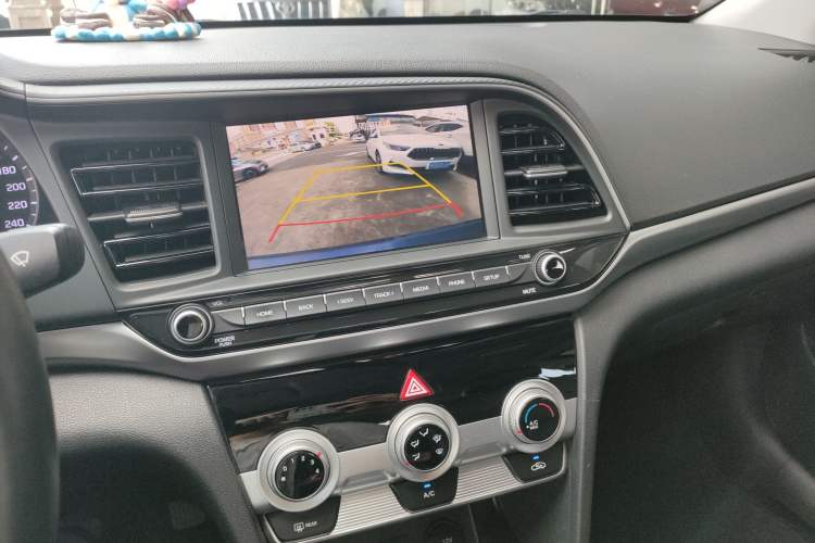 Used Hyundai Elantra 2019 1.5L CVT ZhiXuan – Elite Version
