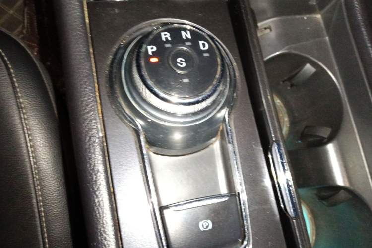 Used Ford Taurus 2017 EcoBoost 245 Fashion Edition
