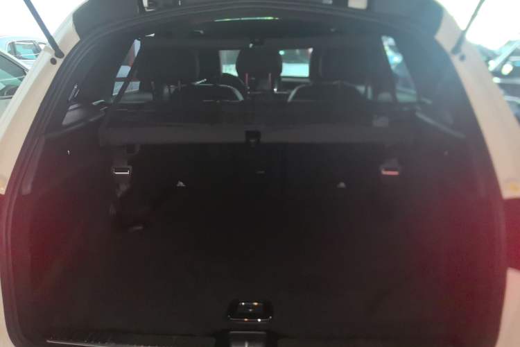 Used Mercedes-Benz GLC 2017 GLC 300 4MATIC Sport Edition
