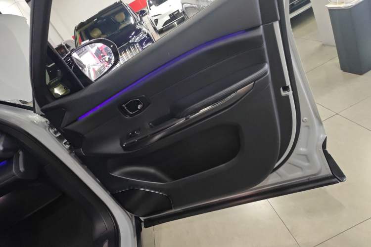 Used Nio ES6 2020 420 km Sport Edition
