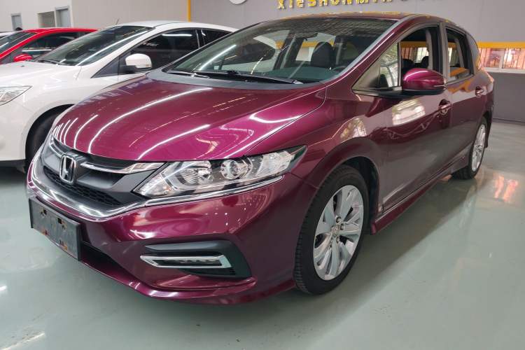 Used Honda Jade 2017 1.8L automatic Comfort version 5 seats