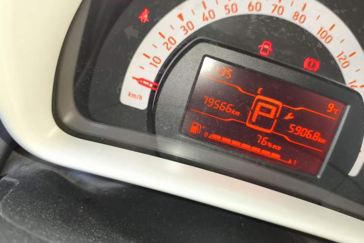 Used  fortwo 2018 1.0L 52kW Hardtop Dynamic Version China V
