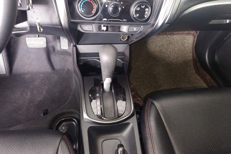 Used Honda Greiz 2016 1.5L CVT Classic Edition
