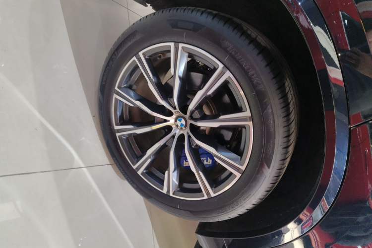 Used BMW X5 2022 Restyled xDrive 30Li Luxury Version M Sport Package