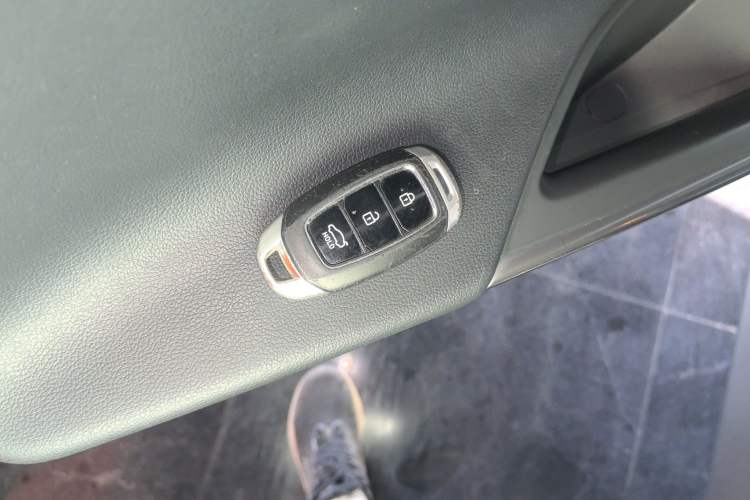 Used Hyundai Lafesta 2019 280TGDi Smart Speed Version China V Standard
