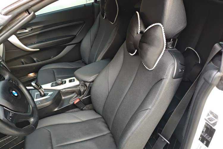 Used BMW 2 Series (Import) 2017 220i Convertible Coupe Leading Model
