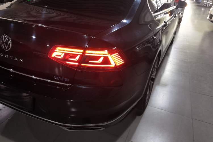 Used Volkswagen Magotan GTE Plug-in Hybrid 2022 GTE Prestige Model
