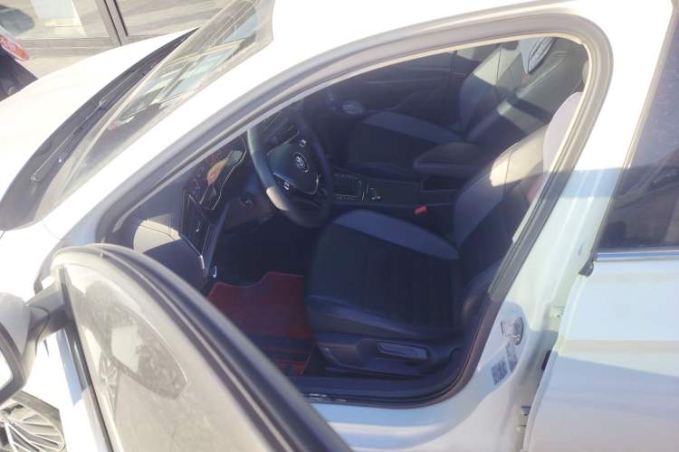 Used Volkswagen Sagitar 2020 200TSI DSG Comfort Version China VI Standard
