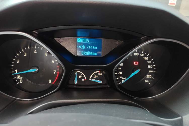 Used Ford Focus 2017 Hatchback 1.6L Automatic Fashion Edition Smart Drive Version
