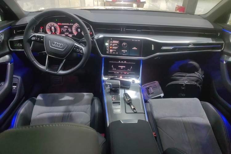 Used Audi A6L 2024 40 TFSI Luxury Dynamic Edition
