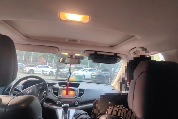 Used Honda CR-V 2013 2.4L Two-Wheel-Drive Luxury Edition
