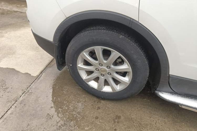 Used Buick Envision 2018 20T Two-Wheel-Drive Elite Model
